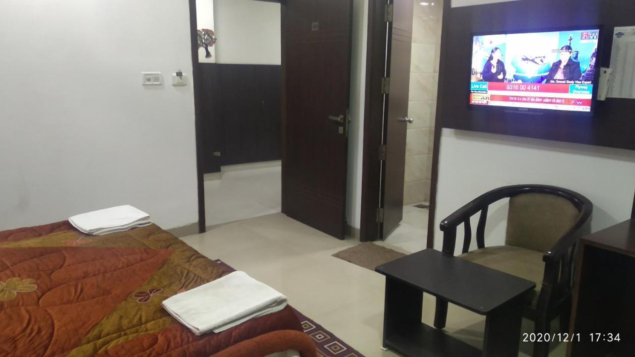 Hotel Popular Amritsar Exterior foto