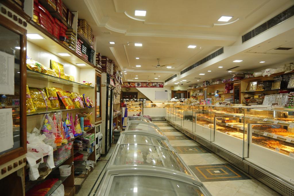 Hotel Popular Amritsar Exterior foto